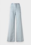 ALINA - Jeans a zampa - light blue