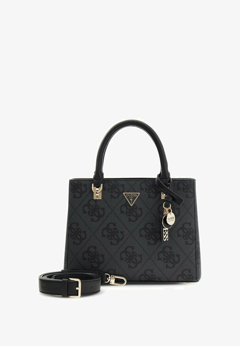Borsa Guess nera con logo in rilievo, forma strutturata, manici superiori, tracolla staccabile, ferramenta color oro e dettaglio con charm.