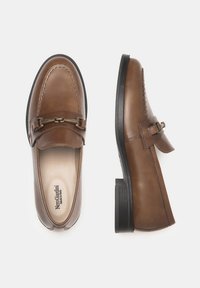 NeroGiardini Scarpe senza lacci - cuoio