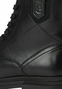 Tamaris Stivaletti con plateau - black leather