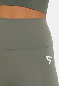 SQUATPROOF RAPIDPACE HIGH WAISTED - Legíny – nohavice - moss green