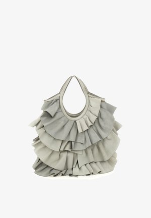Sac à main gris avec des volants superposés, fabriqué à partir de matériaux texturés, doté d'une poignée circulaire découpée et d'une fermeture éclair.