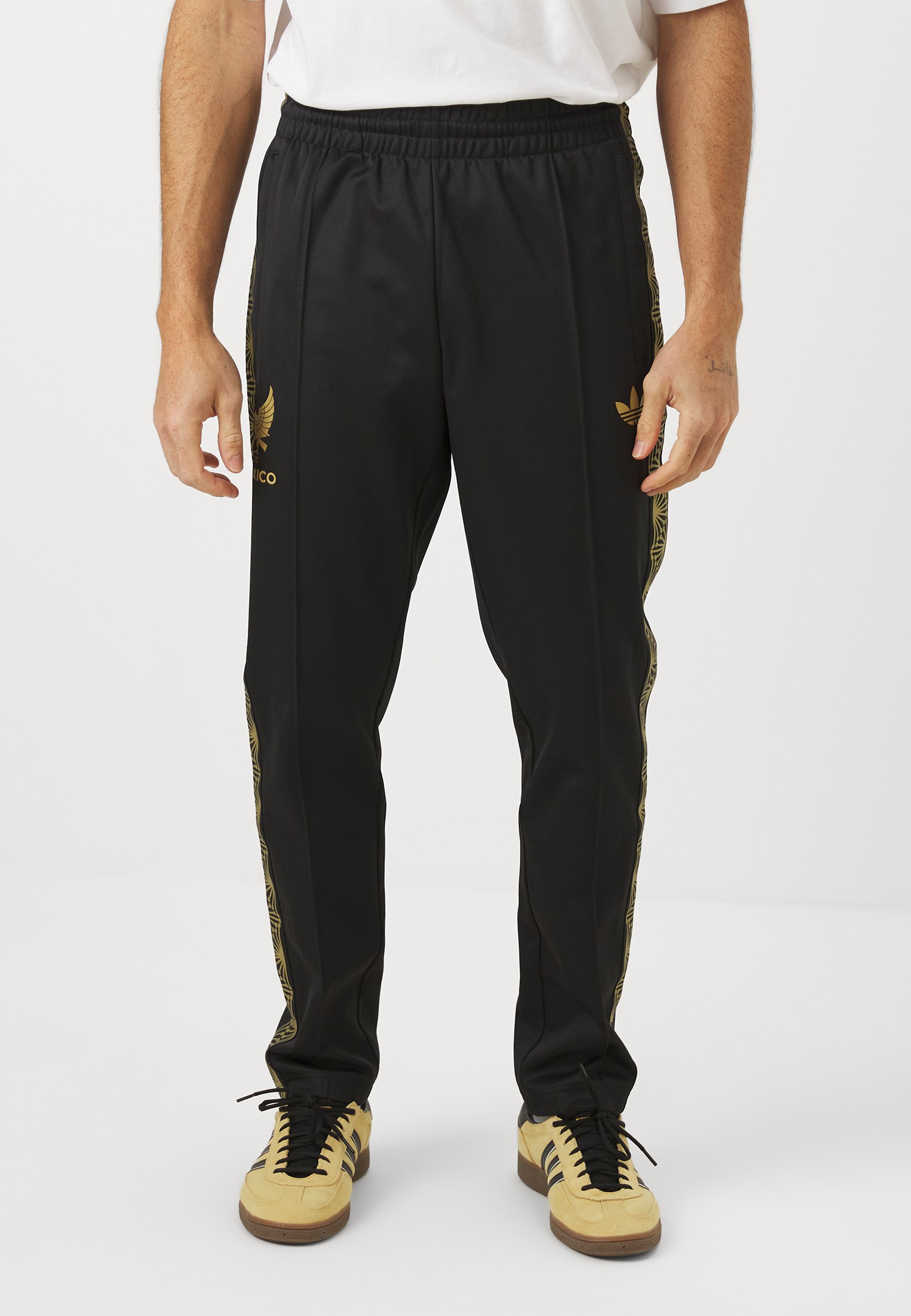 ★人気★ adidas originals GERMANY TRACK TRACKSUIT BOTTOMS adidas Germany Soccer Team Originals Classic Black Track
