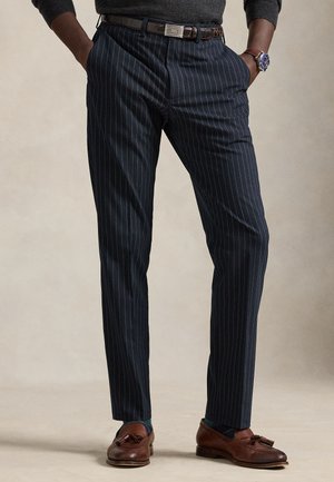 Polo Ralph Lauren, MANHASSET STRETCH STRAIGHT FIT PANT - Stoffhose - navy