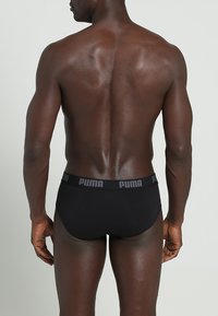 Puma BASIC BRIEF 2 PACK - Slip - black