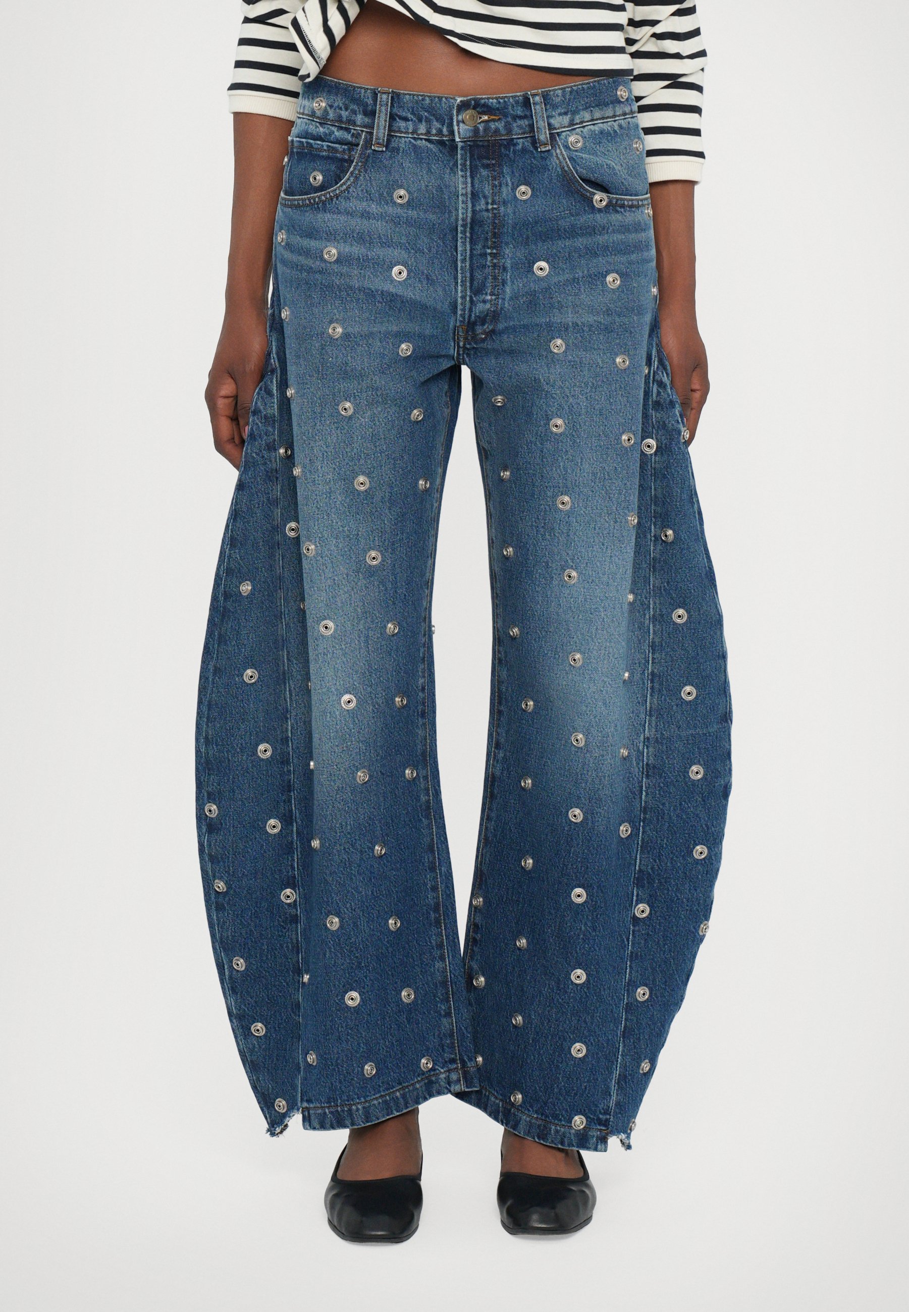 A.W.A.K.E. MODE STUDDED ORGANIC WITH SIDE INSERTS - Wide Leg