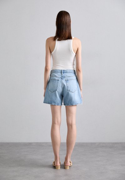 FRAME THE EASY - Shorts vaqueros - fizz indigo