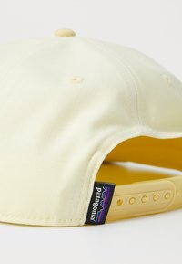 Patagonia BOARDSHORT LABEL FUNFARER UNISEX - Cap - buttercup yellow