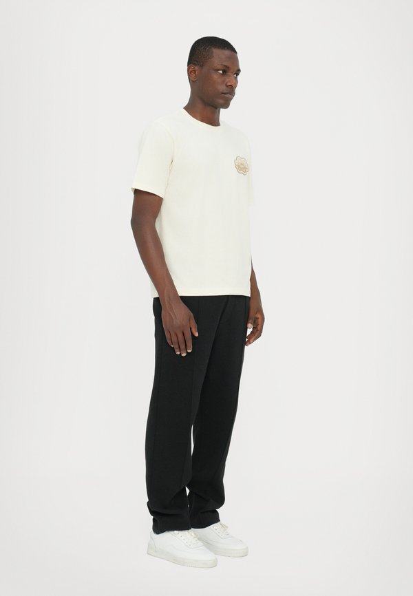 GOWTU - Print T-shirt2