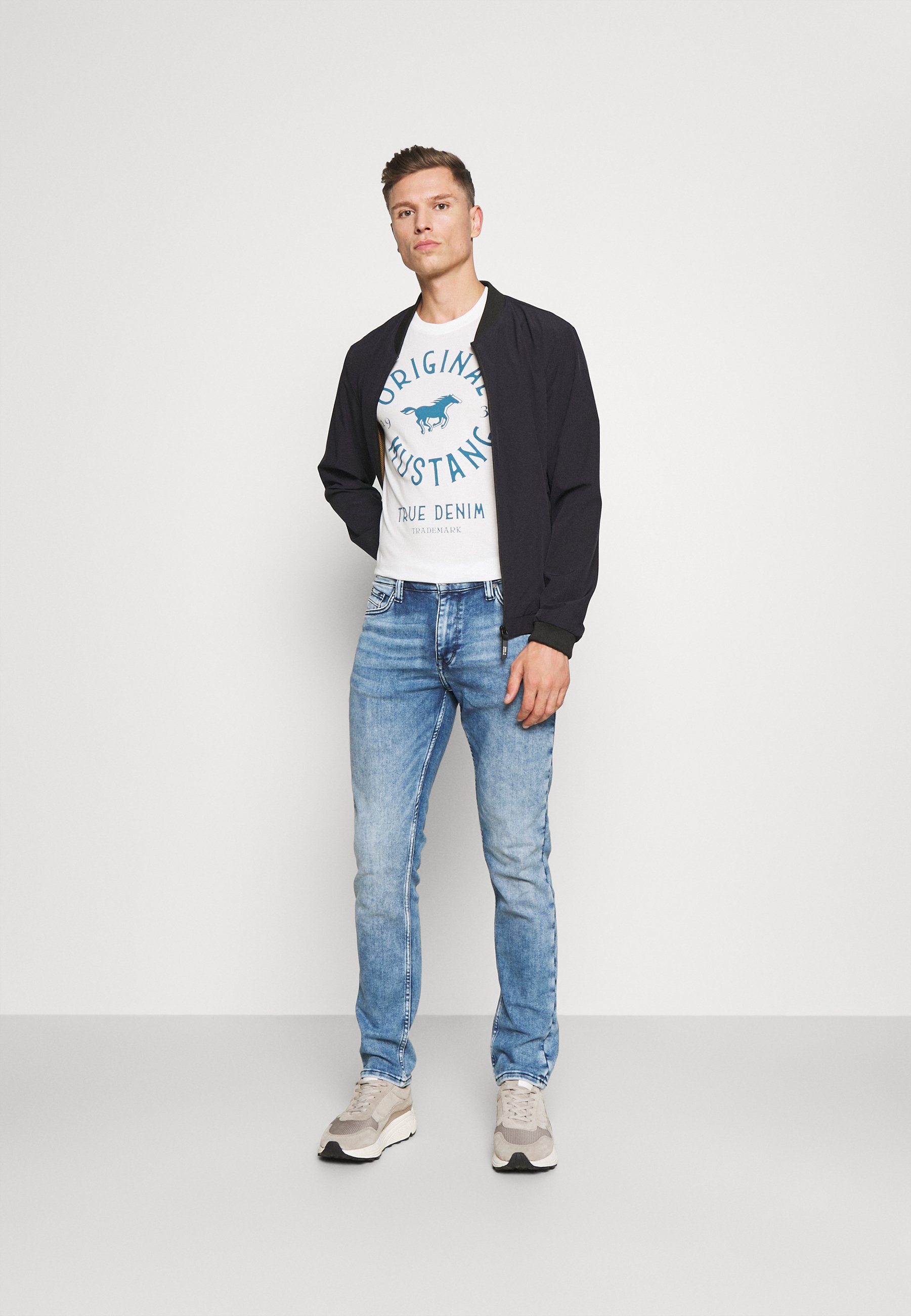 Mustang VEGAS - Siaurėjantys džinsai - denim blue/mėlynų džinsų - Zalando.lt