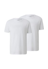 Zwei weiße Baumwoll-T-Shirts mit kurzen Ärmeln und Rundhalsausschnitten, die über eine glatte Textur und ein minimalistisches Design verfügen, ordentlich gefaltet.
