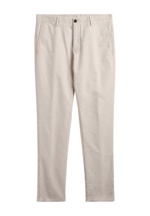 Lichtbeige rechte broek met voorzakken, ceintuurlussen, knoopsluiting en ritssluiting, getoond op een witte achtergrond.