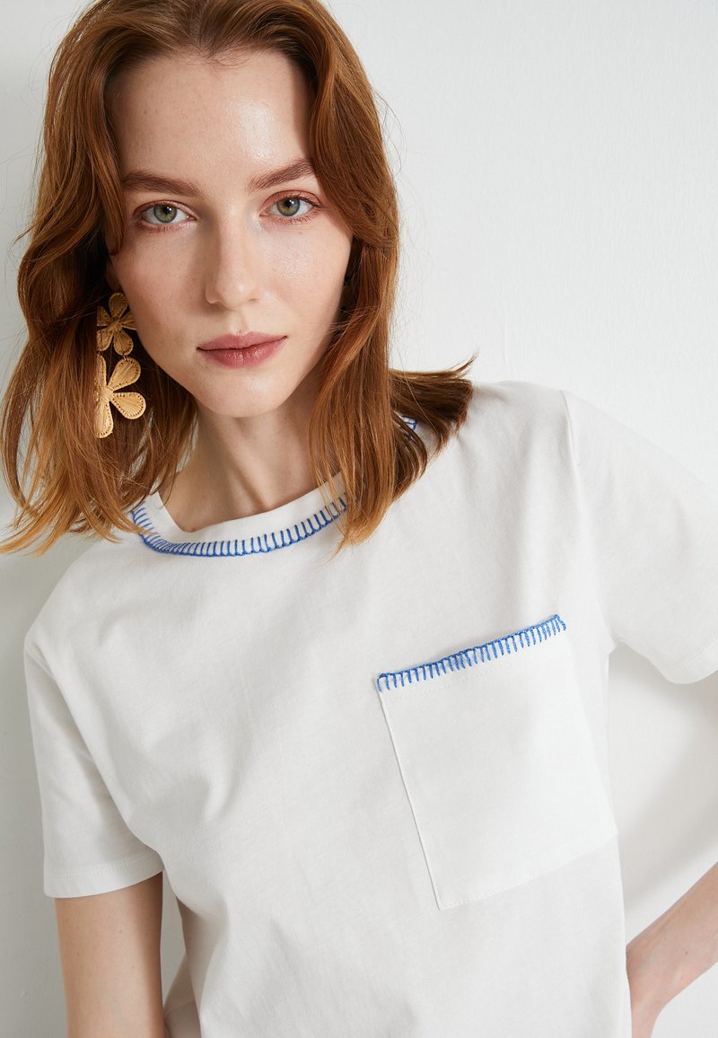 Koton CREW NECK - T-shirt con stampa - beige