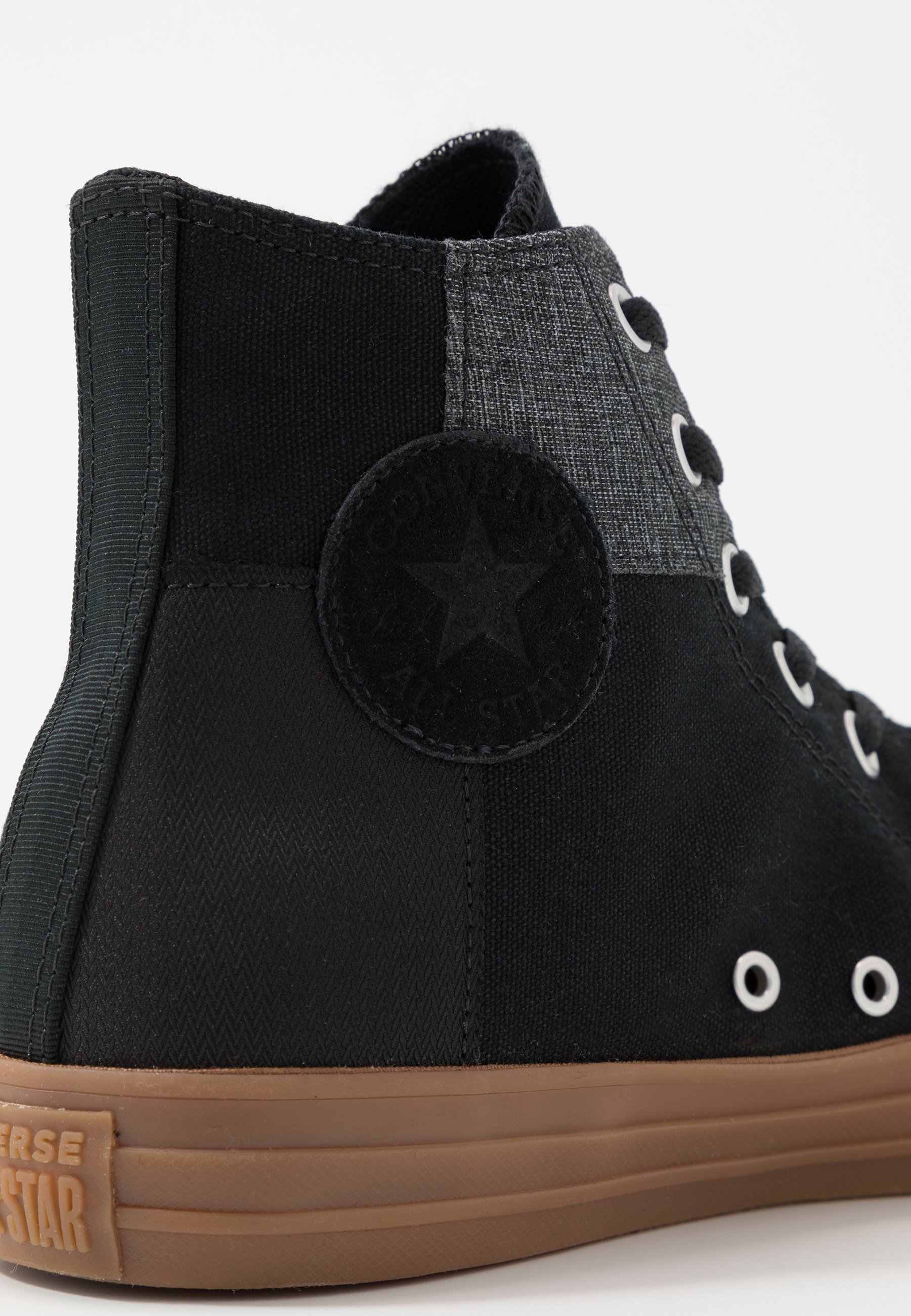 chuck taylor all star boot