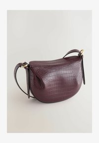 Unausgewählt, burgundy red