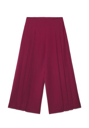 Weitbeinige, hoch taillierte dunkelrosa oder kastanienrote Culottes mit vertikalen Falten entlang der Beine, flach auf einem weißen Hintergrund liegend.