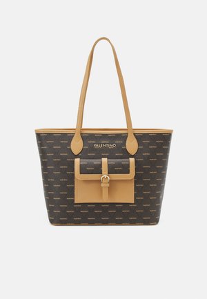 Sac à Dos Matelassé Valentino Bags Laax Vbs7gj06 Noir Sac à Dos Matelassé Valentino Bags Laax Vbs7gj06 Noir