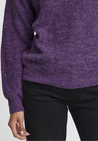 ICHI Stickad tröja - purple