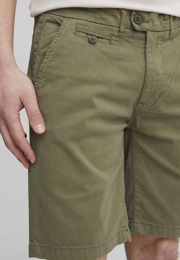 CFALLAN SLIM FIT - Shorts - burnt olive3