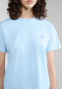 Napapijri NINA - Jednoduché tričko - blue clear