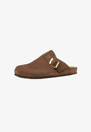 Zoccolo marrone slip-on con cinturino regolabile con fibbia dorata e suola sagomata in sughero, progettato per un comfort casual.