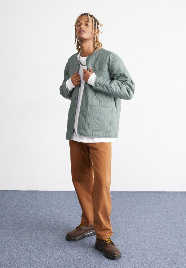 SKYTON - Light jacket - park2