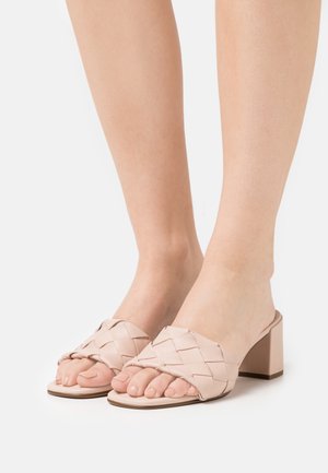 FELICE - Mules à talons - nude