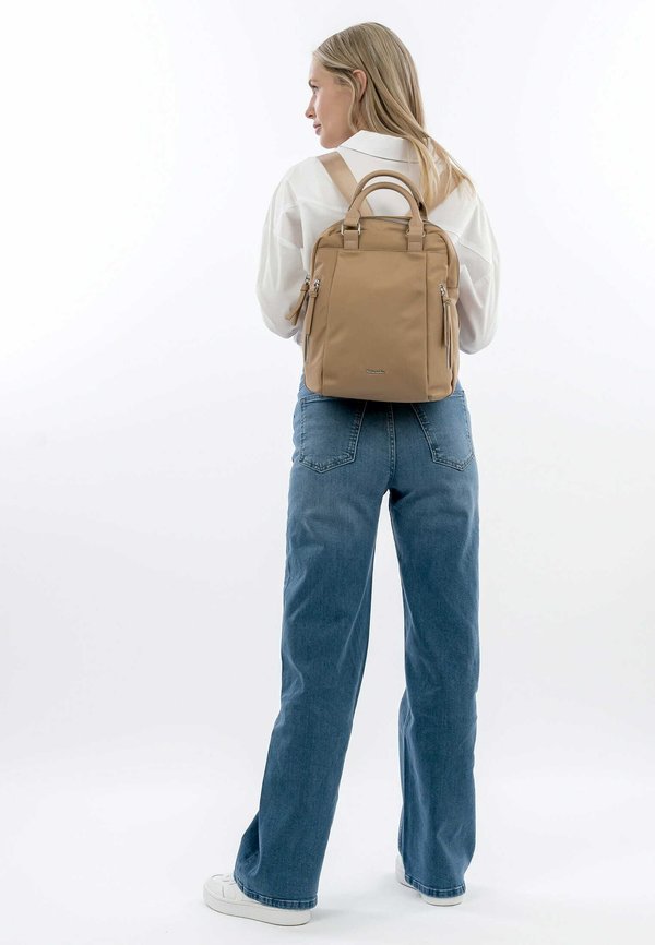 GIUSEPPA - Tagesrucksack - sand