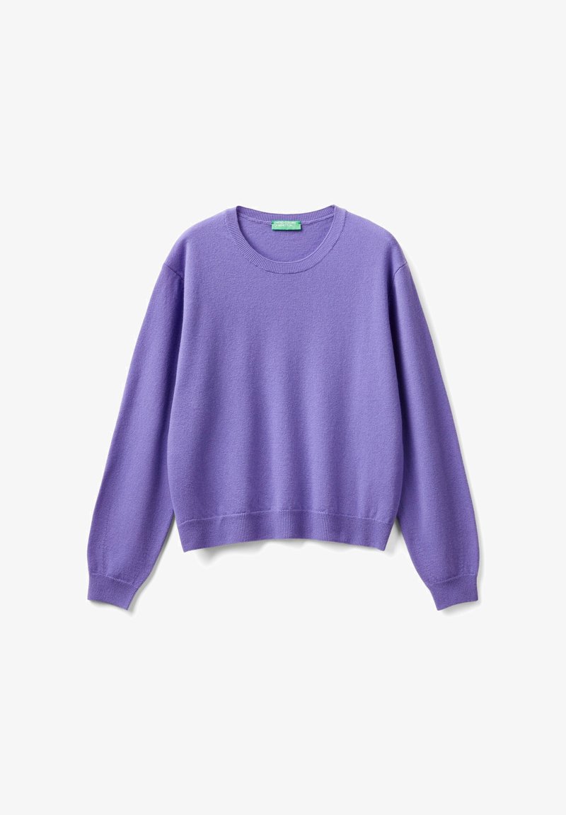 Lila kortärmad tröja tillverkad av mjukt material. Har rund halsringning och långa ärmar med ribbad mudd och nederkant. Enkel, strukturerad design.