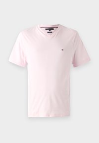 Unselected, light pink