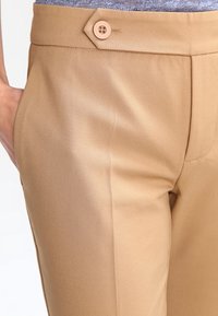 Zalando Essentials Pantalón de traje - light brown