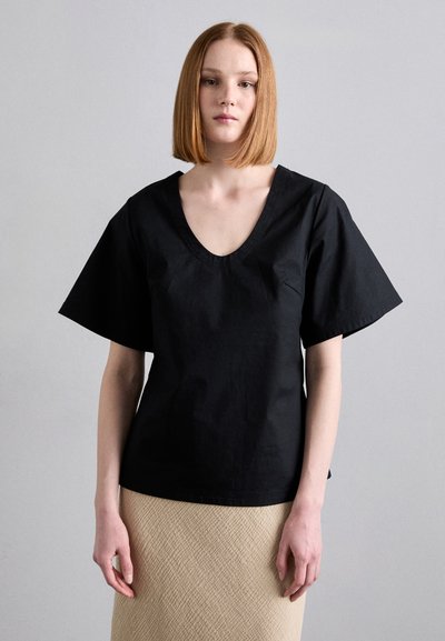 By Malene Birger LUNAE - T-shirt basique - black
