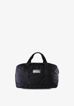 Schwarze Fjällräven-Weekender-Tasche mit zwei Griffen und mittig vorne angebrachtem Logopatch.