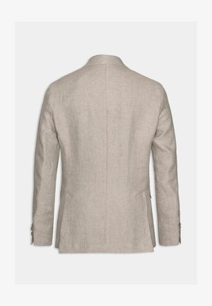 Vaaleanbeige pellavablazeri, jossa on muotoiltu malli, takana yksi halkio, kauluksessa lovi ja kaksi sivutaskua, joissa on napilliset hihansuut.