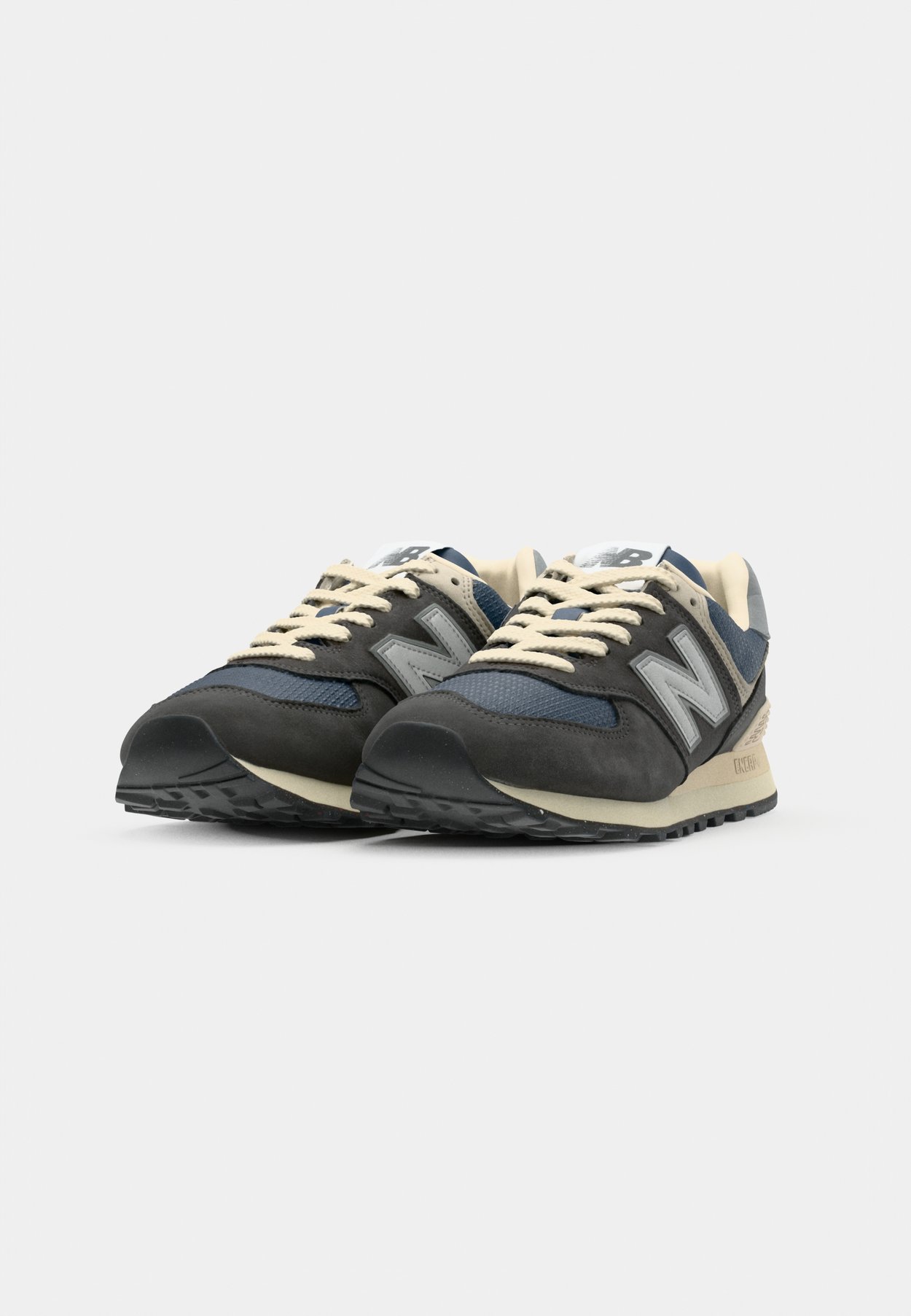 Sneaker low
