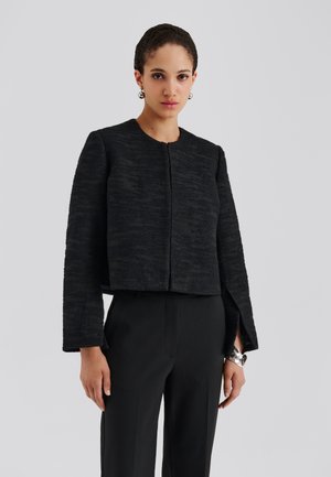 RUTHIE CROPPED BOUCLE - Blejzr - black