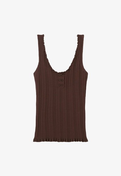 Top marrone a coste con spalline larghe, scollo rotondo, dettaglio con bottoni sulla parte anteriore e orlo arricciato sul fondo.