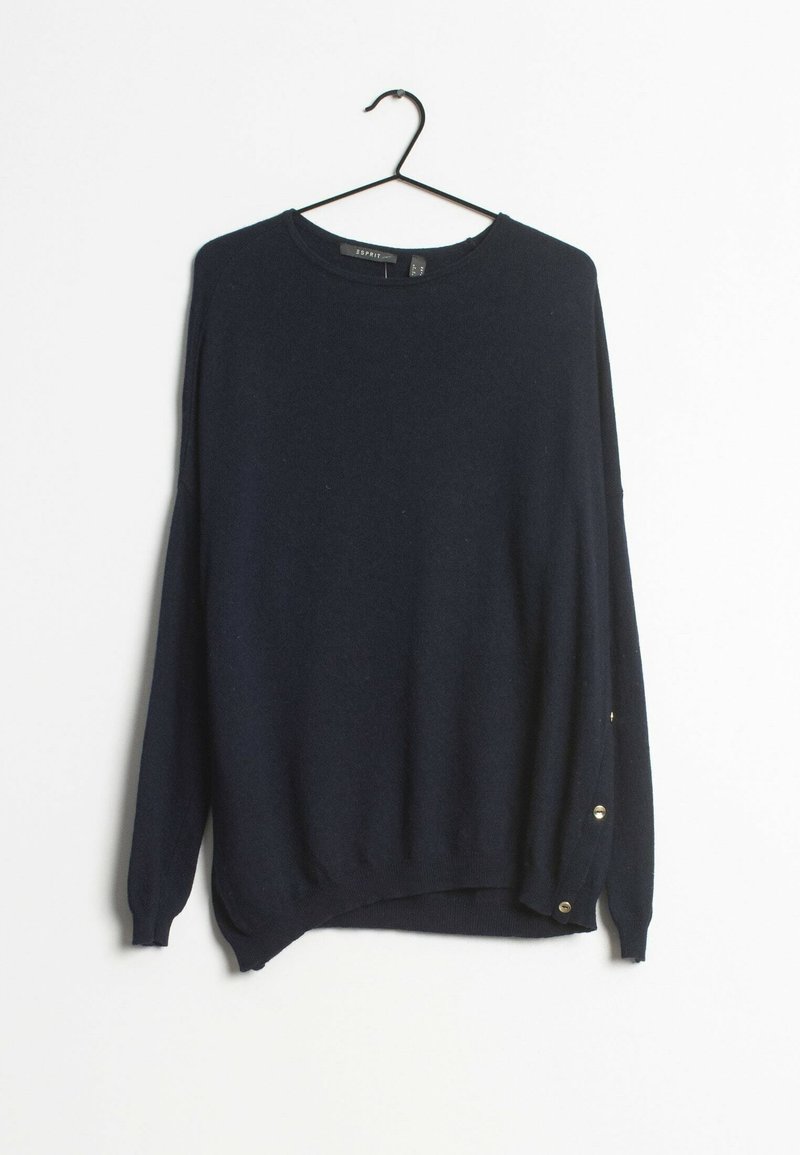 Granatowy sweter z dzianiny o okrągłym dekolcie, długich rękawach i guzikach po bokach. Miękka struktura, luźny krój i lekko zaokrąglony dół.