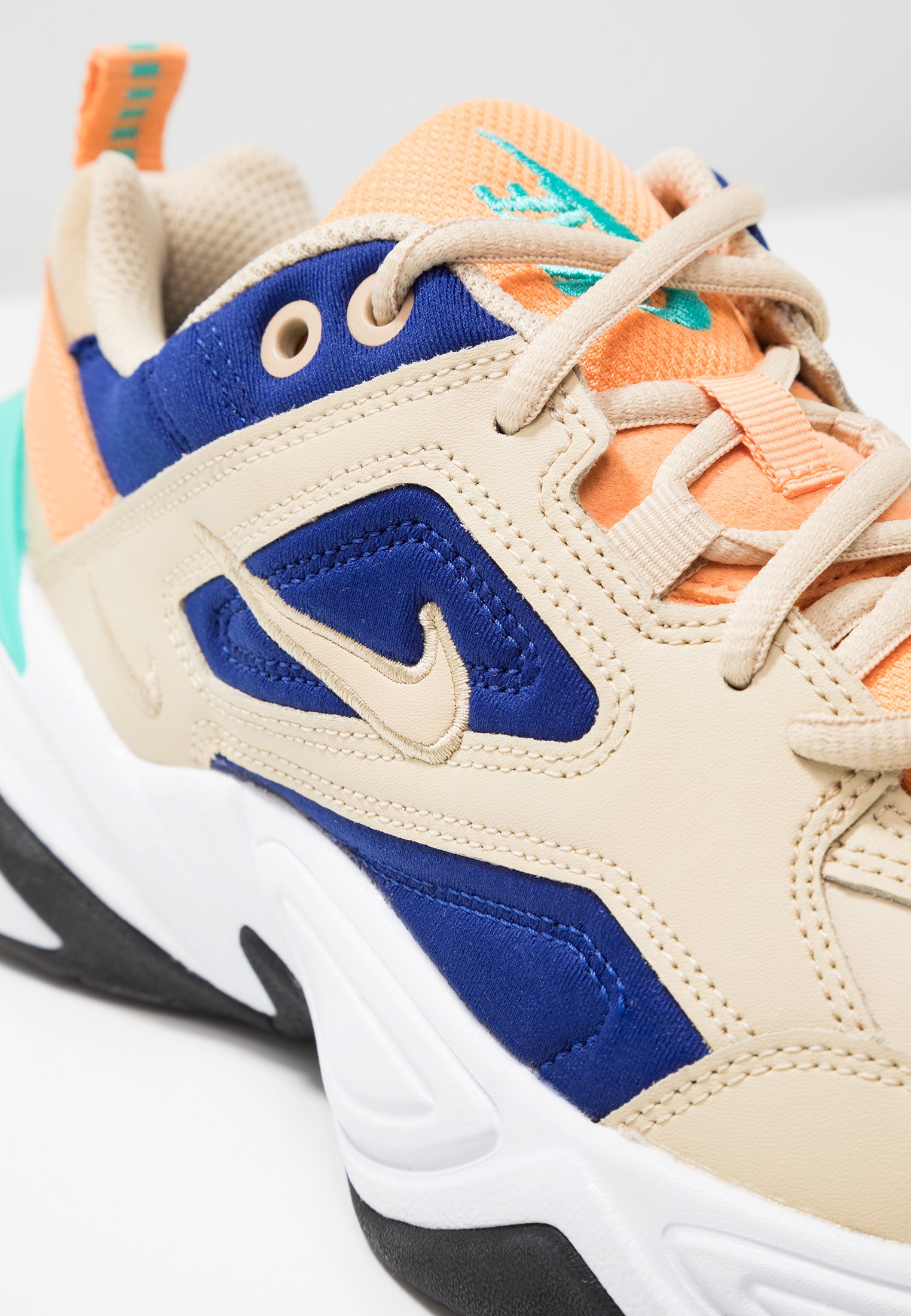 m2k tekno desert ore