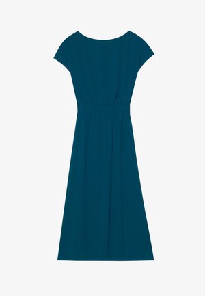 Abito teal, lungo fino al ginocchio, realizzato in materiale morbido, con scollatura rotonda, maniche a cappuccio e vita elasticizzata per una vestibilità rilassata.