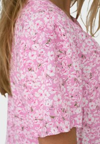 ONLY ONLZALLY LIFE THEA NOOS PTM - Kasdienė suknelė - fuchsia pink