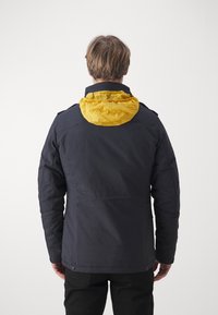Thumbnail Image 4