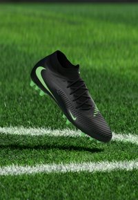 Δεν επιλέχθηκε, black/illusion green