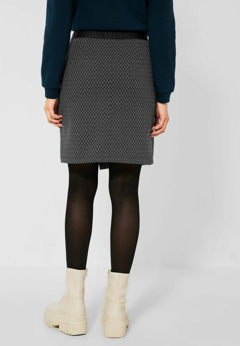 Jupe Portefeuille Noire Et Blanche ETAM - Taille 42 - Neuve Sans étiquettes - Style Professionnel