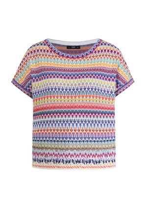 Short-sleeve top featuring a multicolored zigzag and geometric pattern. Made of lightweight fabric with a round neckline.