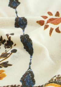 Thumbnail Image 8