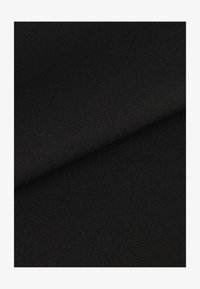 Nem kiválasztott, 100 black