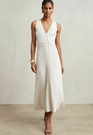 LOU CRAFT-STITCH MIDI - Abito in maglia - ivory