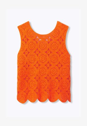 Haut sans manches en crochet orange vif avec motifs floraux circulaires et ourlet festonné.