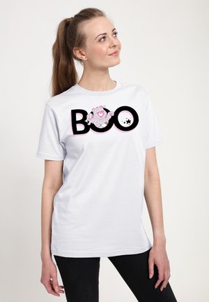 Hvid bomulds t-shirt med et multicolor "Boo" grafisk design, der viser en tegneserie mumie og en stjerne. Kortærmet og med et afslappet fit design.